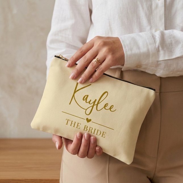 Pochette À Accessoires Demoiselle d'honneur | Écriture moderne Robe de ma (wedding favor pouch gift, custom bride squad pouch gift, elegant bridesmaid makeup pouch)