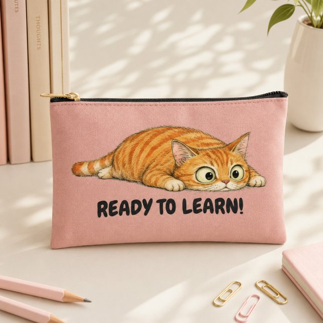 Pochette À Accessoires Étui à crayons rose chat orange drôle prêt à appre (Ready to Learn Funny Orange Cat Pink Pencil Case Accessory Pouch)