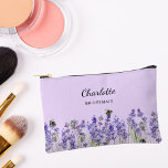 Pochette À Accessoires Fleurs de lavande violette bridesmaid<br><div class="desc">Arrière - plan violent. Décoré de fleurs de lavande et d'abeilles. Personnalisez et ajoutez le nom de votre servante.</div>