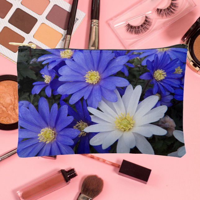 Pochette À Accessoires Floral d'anémones bleues et blanches (In Situ)