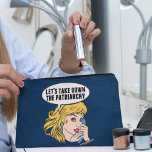 Pochette À Accessoires Funny Retro féministe Pop Art Anti Patriarchie<br><div class="desc">Supprimons le don du patriarcat. Mignonne sac cosmétique pop art féminisme pour une femme forte et pro-choix qui vote pour le leadership féminin dans notre pays. Défendez-vous pour les droits des femmes et l'autonomisation des femmes avec ce dessin humoristique cool qui présente une jolie dirigeante blonde préparant une marche des...</div>
