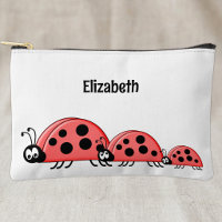 Les enfants mignons coccinelles ajoutent un nom ro