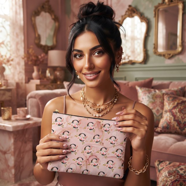 Pochette À Accessoires Lettre C (Créateur téléchargé)