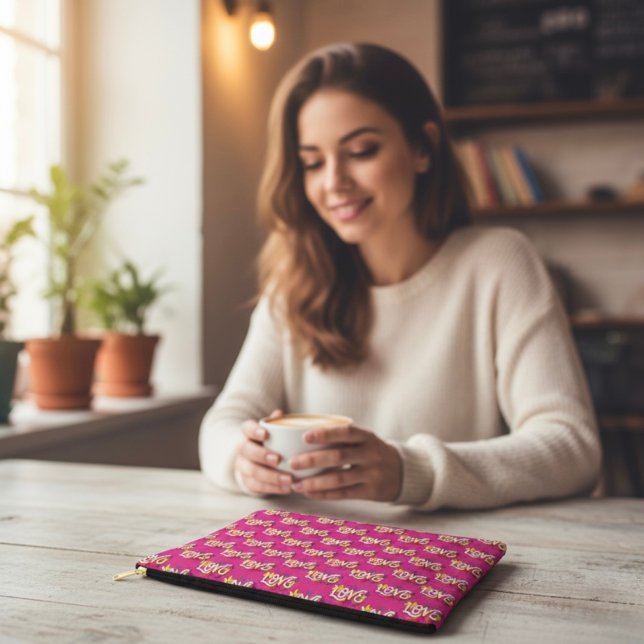 Pochette À Accessoires LOVE Accessories Pouch (Créateur téléchargé)