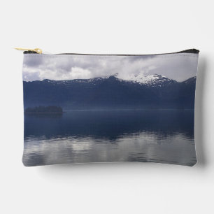 Pochette À Accessoires Misty Alaskan Sea dans les tons bleu