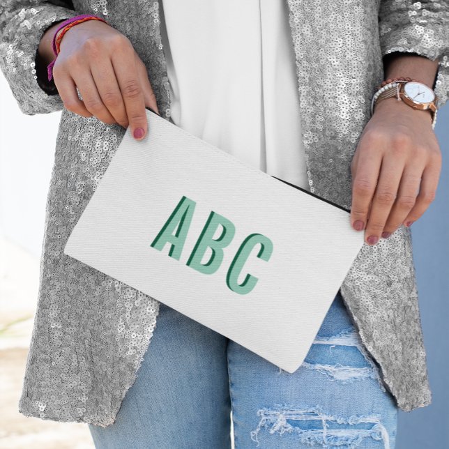 Pochette À Accessoires Monogramme Turquoise 3 lettres gras (Bold Light Teal 3 Letter Monogram Accessory Pouch)