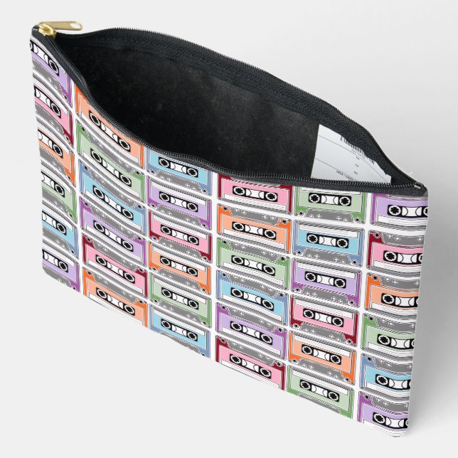 Pochette À Accessoires Motif de cassettes rétro pastel (Ouvrir)