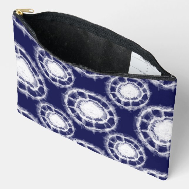 Pochette À Accessoires Motif des cercles Shibori bleu et blanc (Ouvrir)