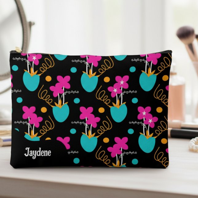 Pochette À Accessoires Pots de fleurs fantaisistes de couleurs vives (Bright, bold, and super cute, this teal pink makes makeup or school stuff way more fun.)