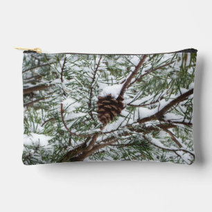 Pochette À Accessoires Snowy Pine Cône II hiver Photographie de la nature