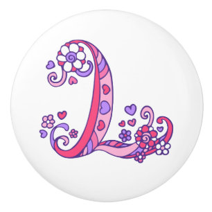 Poignée de la lettre décorative L monogrammée