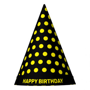 Points jaunes sur un chapeau de fête d'anniversair
