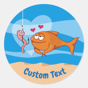 Poisson et appât en amour Sticker rond classique