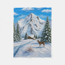 Couverture de la vallée de la montagne enneigée