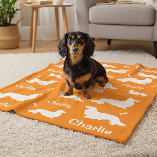 Polaire Couverture Doxie personnalisée pour cheveux longs (Blanket personalized super soft dachshund blanket orange and more colors available. )