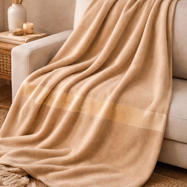 Polaire Couverture en molleton Champagne Sand Horizon (Sand tone base with bold champagne streak for elevated coastal living)