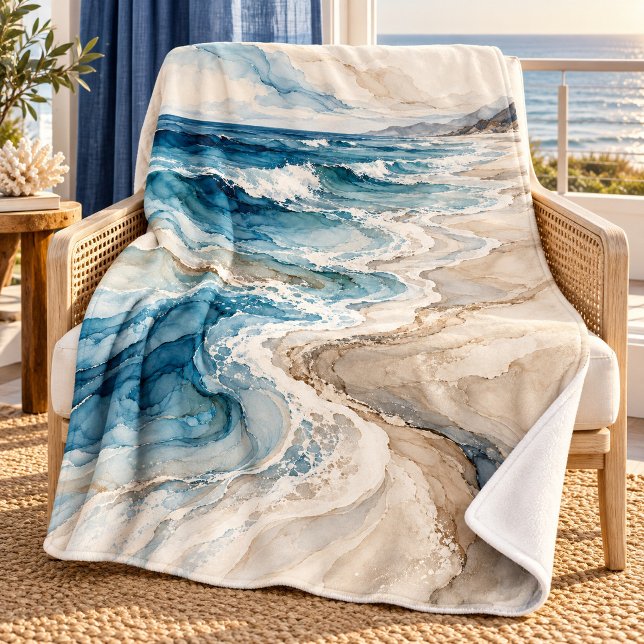 Polaire Couverture jetée Shoreline Current (30 x 40 inch fleece blanket. Printed front, plain white back. Styled scene; props not included.)
