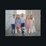 Polaire Couverture personnalisée avec photo de famille<br><div class="desc">Conçu par Berry Berry Sweet,  papeterie moderne et cadeaux personnalisés. Visitez notre site web sur www.berryberrysweet.com pour voir nos gammes de produits complètes.</div>