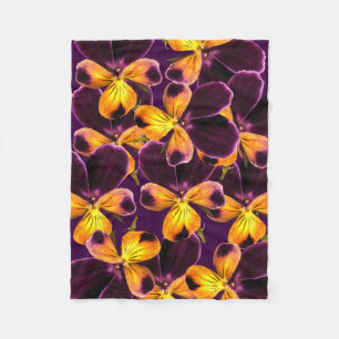 Polaire Saut de type vers le haut de couverture florale