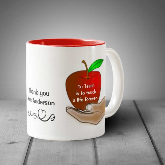 Pomme dans la main enseignant Appréciation Mug (Créateur téléchargé)