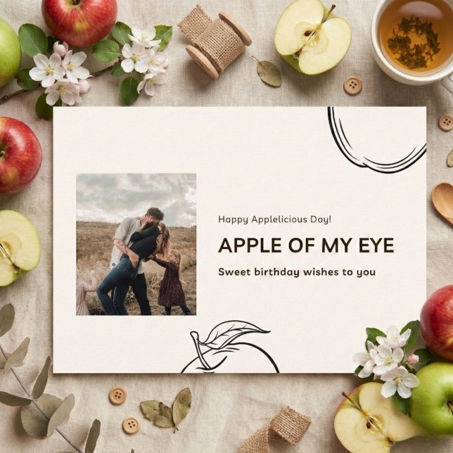 Pomme De Mon Oeil Carte De Voeu D'anniversaire Per (Apple Of My Eye Custom Birthday Photo Card)