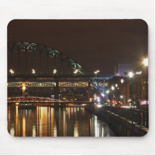 Ponts tapis de souris au-dessus de rivière Tyne,