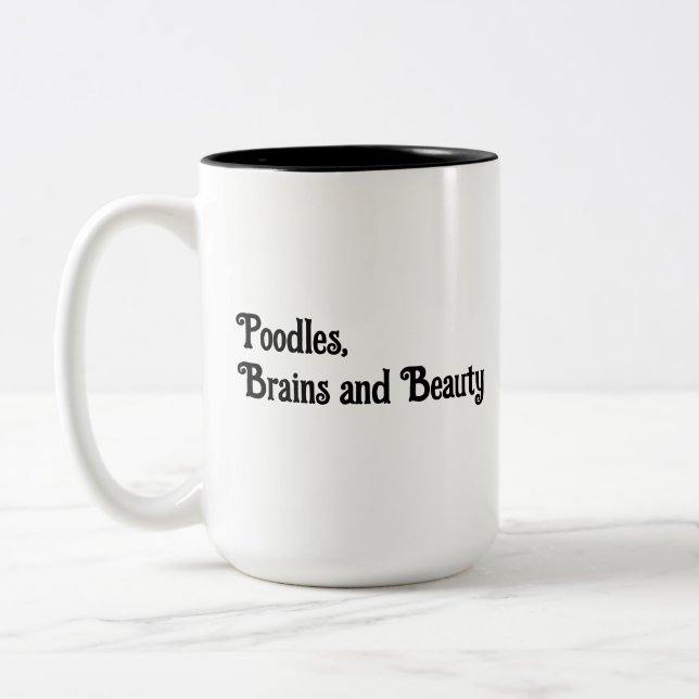 Poodles, cerveaux et Beauté café Mug (Gauche)