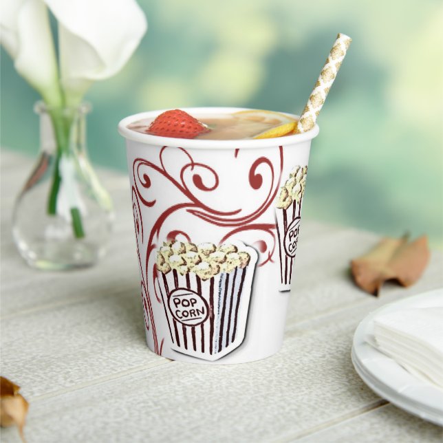 Popcorn dans un gobelet en papier (Insitu)