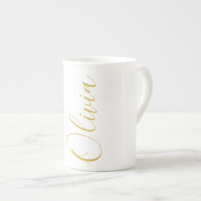 Porcelaine Tasse spéciale nom en écriture dorée Olivia Blanch (Devant droit)