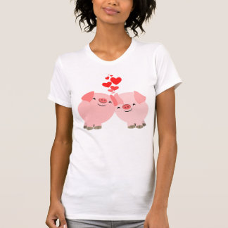 Porcs mignons de bande dessinée dans le T-shirt de