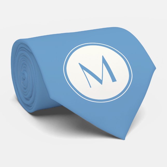 Port bleu avec Cravate Monogramme Cercle Blanc (Roulé)