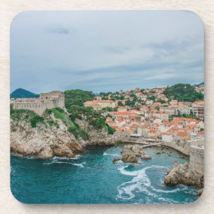 Port et dessous de verre du centre-ville de Dubrov