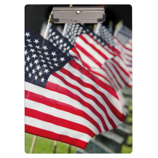 Porte-bloc Cimetière militaire historique avec des drapeaux
