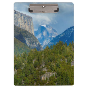 Porte-bloc États-Unis, Californie. Vue sur Half Dome dans Yos