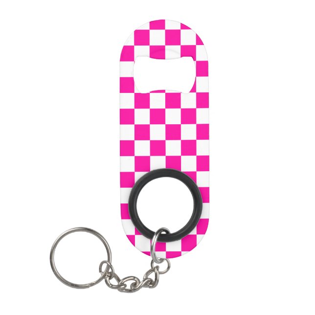 Porte-clé Décapsuleur à damiers rose et blanc (Devant)