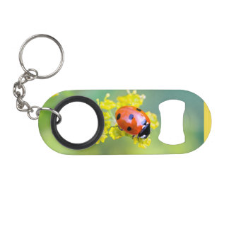Porte-clé Décapsuleur femme au sommet