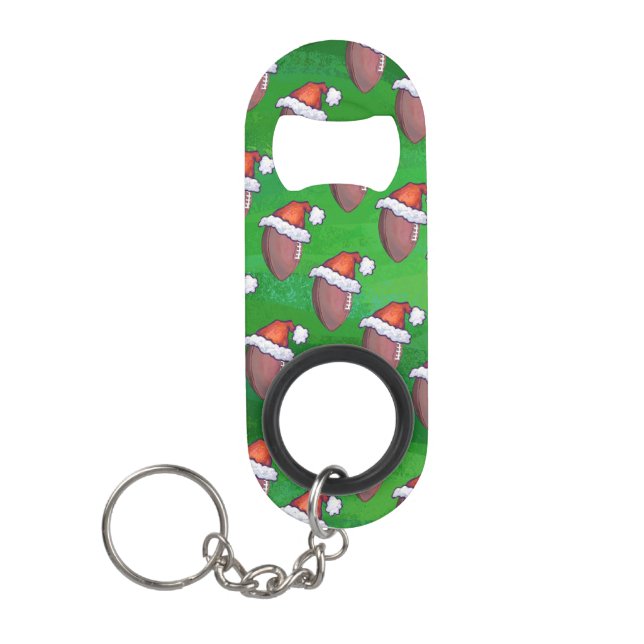 Porte-clé Décapsuleur Football de Santa Hat sur Vert (Devant)