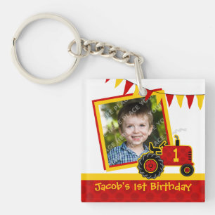 Porte-clefs Ă?re photo d'anniversaire de tracteur rouge