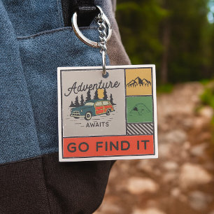 Porte-clefs Adventure Await Go Find It Retro Camping Travel
