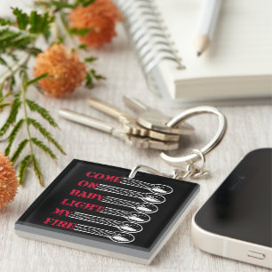 Porte-clefs Allume mon feu bébé