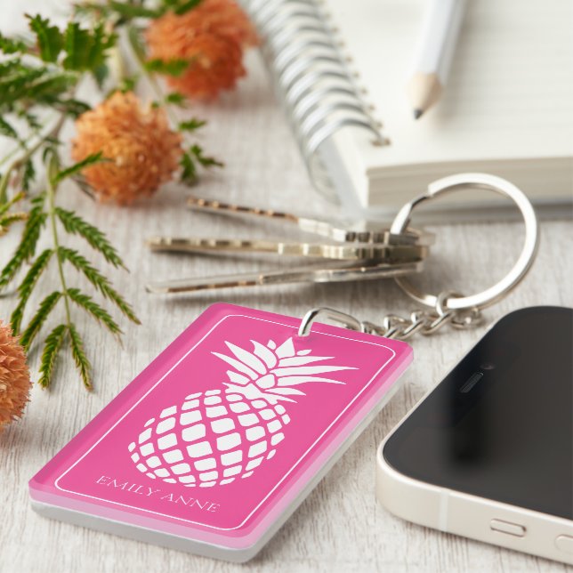 Porte-clefs Ananas Blanc Prépa sur Fond Rose (Devant droit)