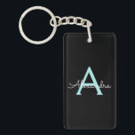 Porte-clefs Aqua Teal Blue Script Girly Monogram<br><div class="desc">Noir et Aqua Turquoise Bleu Simple Script Monogramme Nom Porte - clé. Cela rend le cadeau parfait pour 16 ans,  mariage,  douche nuptiale,  anniversaire,  baby shower ou bachelorette pour quelqu'un qui aime le luxe glam et les styles chic.</div>