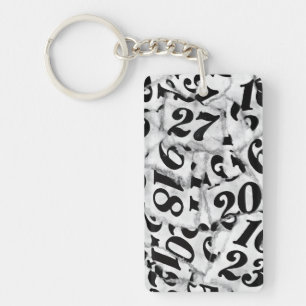 Porte-clefs Art de collage de chiffres en papier déchiré