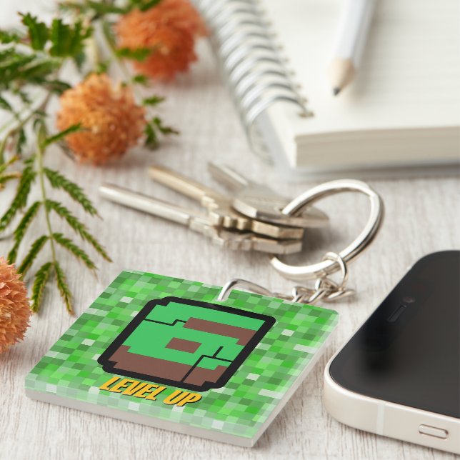 Porte-clefs Bâtiment Pixelated Gamer Green Niveau 6 (Devant Droit)