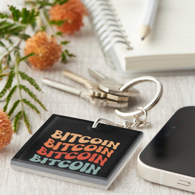 Porte-clefs Bitcoin Wavy Text Style Crypto Typographie Design (Devant Droit)
