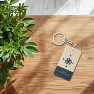 Porte-clefs boussole bleu marine avec nom et coordonnées