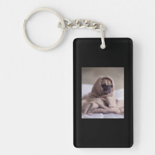 Porte-clefs Carlin Dans Couverture Cute Carlin Amoureux des ch