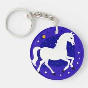 Porte-clefs Cheval Blanc Élégant dans une Affichage de Nuit Co