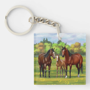 Porte-clefs Chevaux Du Quartier De La Baie Brown Dans Les Pâtu