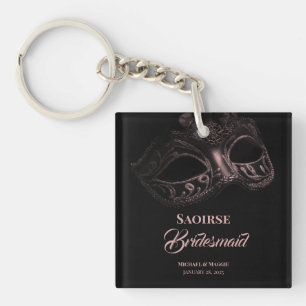 Porte-clefs Élégante femme de ménage du soir